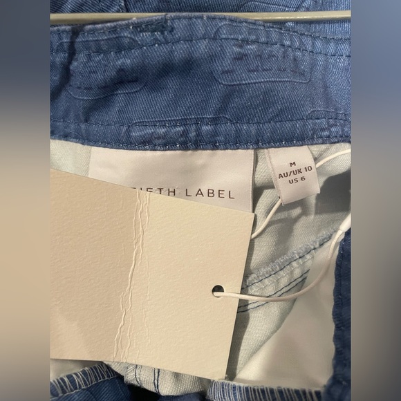 The Fifth Label - Picture 6 of 7